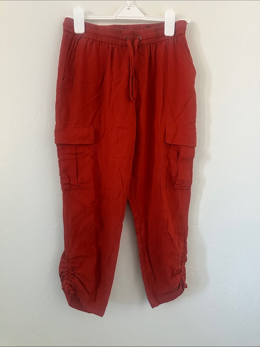 Jules & Leopold Red Cargo Jogger Pants